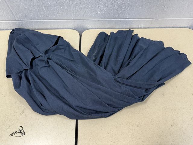 Lot 91-9886 - USED 10' BLUE MARKET UMBRELLA TOP