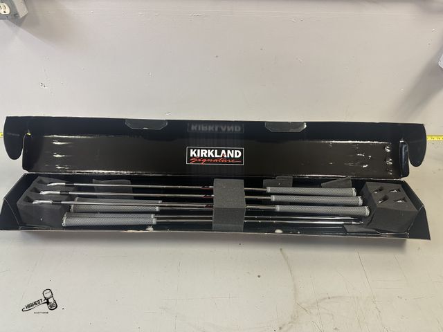 Lot 91-7545 - New MSRP $ 549.00 - Kirkland Signature 7-piece Players Iron Set, Right Handed - The Kirkland Signatu...