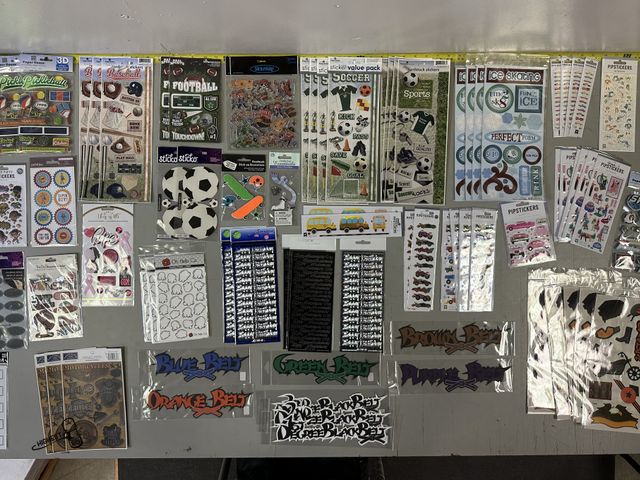 Lot 91-8324 - New SCRAP BOOK STCIKERS - 83 NEW PACKAGES SOME 3D