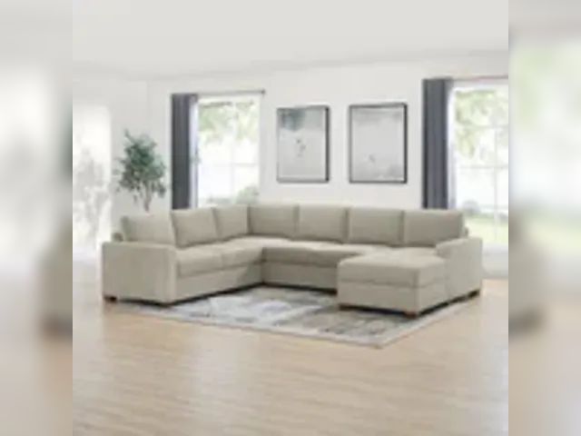 Lot 91-6830 - THOMASVILLE GLENN FABRIC SECTIONAL WITH STORAGE CHAISE - MODERN STYLE - TRACK ARM DESIGN - CHAISE HA...