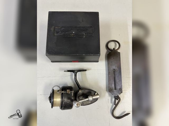 Lot 91-7281 - VINTAGE 1950'S MITCHELL SPINNING REEL WITH ANTI REVERSE LEVER MADE IN FRANCE # A31726 - VINTAGE GERM...