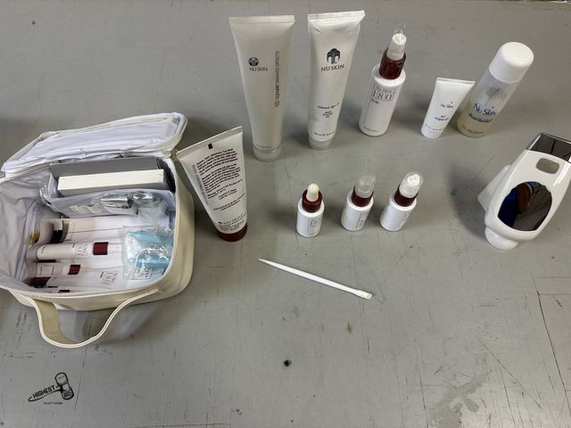 Lot 91-10400 - NU SKIN GALVANIC SPA 2,  NU SKIN SHAPING GEL &amp; MORE LOOK YOUNGER IN JUST WEEKS