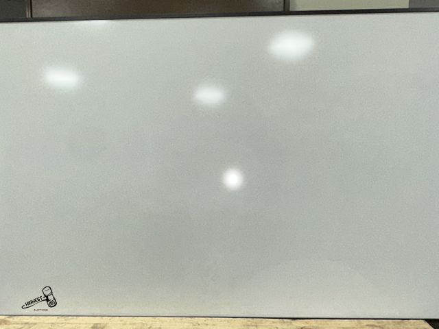 Lot 91-8406 - ENO BY POLY VISION WHITE BOARD &amp; PROJECTOR - 4FT X 7FT POWERED WHITE BOARD ENO PLAY 140 - PROJEC...