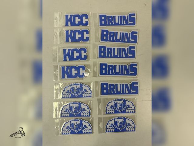 Lot 91-8338 - New KCC BRUINS SCRAP BOOK SUPPLIES