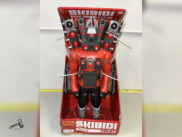 Lot 91-8463 - SKIBIDI TOILET FIGURE - TITAN MEGA FIGS SPEAKERMAN