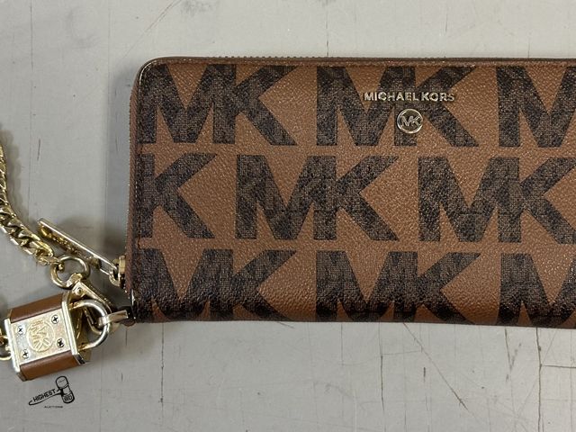 Lot 91-9615 - MICHAEL KORS WALLET BROWN/BLACK/GOLD