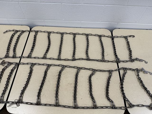 Lot 91-6720 - TIRE CHAINS - WILL FIT 13-14" TIRES -