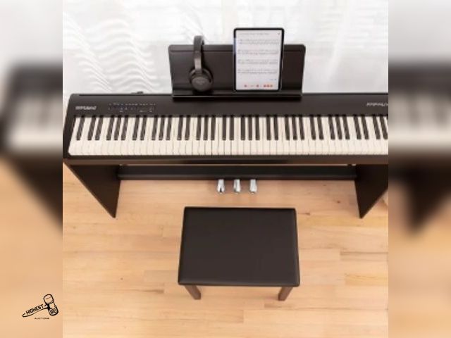 Lot 91-6512 - MSRP $ 799.00 ROLAND FRP NUVOLA DIGITAL PIANO BUNDLE - 88 NOTE, PROGRESSIVE HAMMER ACTION AND 3 PEDA...