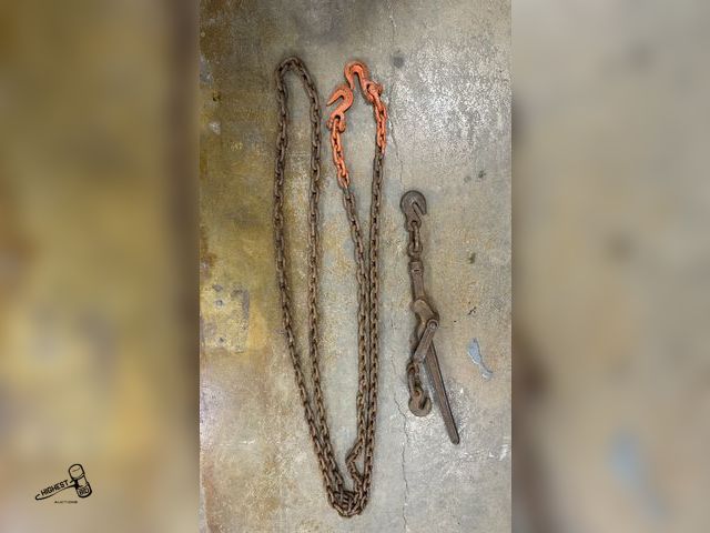 Lot 91-7064 - 18' HEAVY DUTY STEEL CHAIN AND CHAIN BINDER