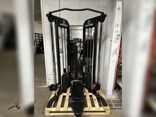 Lot 91-7492 - INSPIRE FTX FUNCTIONAL TRAINER WITH ADJUSTABLE BENCH - The Inspire Fitness FTX Functional Trainer is...