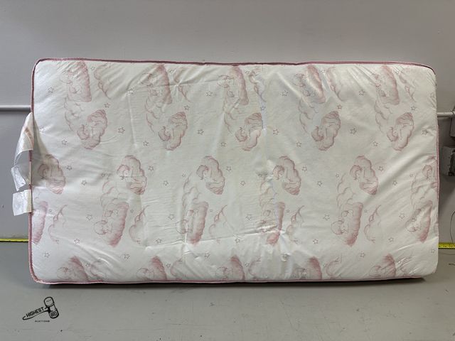 Lot 91-10441 - 5" DREAM ON ME TWINKLE MATTRESS MANUFACTURE DATE 5/20/2026 LIKE NEW