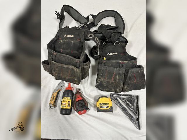 Lot 91-7591 - HUSKY TOOL HEAVY DUTY TOOL BELT WITH OVERALL STRAPS INCLUDES DEWALT KNIFE, 30' TAPE MEASURE - HUSKY ...