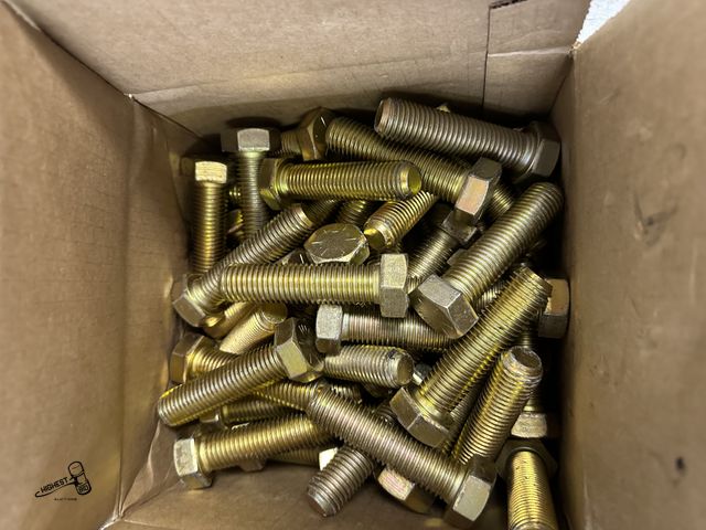 Lot 91-6293 - 7/8-9 X 3 1/2 GRADE 8 BOLTS 50PC