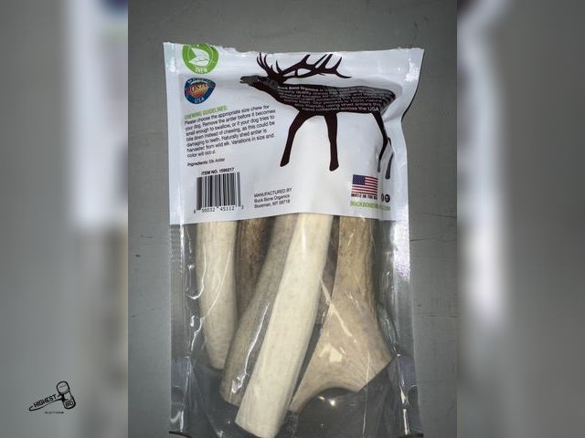 Lot 91-8485 - ELK ANTLER DOG CHEWS - BUCK BONE ORGANICS - NATURAL SHED ANTLER CHEW FOR DOGS - OPEN PACK 7 PACK