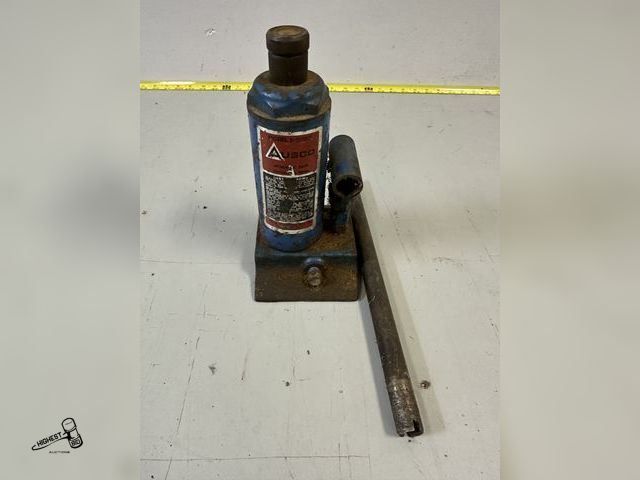 Lot 91-6457 - 3 TON BOTTLE JACK