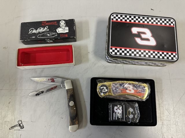 Lot 91-8093 - 2 DALE EARNHARDT KNIFES &amp; ZIPPO LIGHTER &amp; METAL COLLECTOR TIN