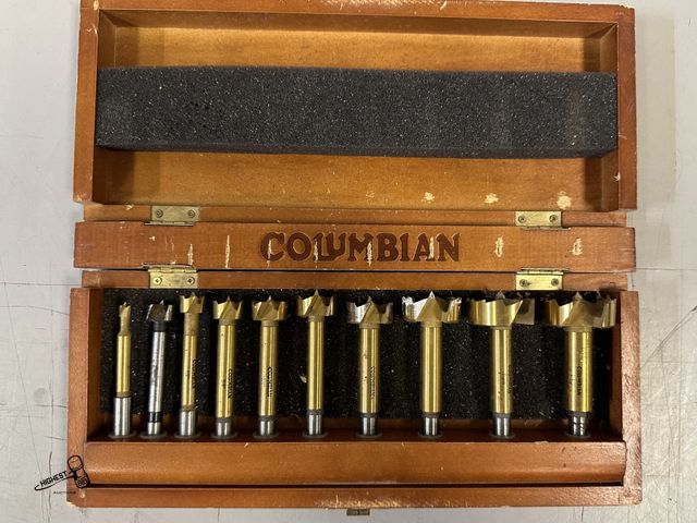 Lot 91-7077 - COLUMBIAN WOOD DRILL BIT SET