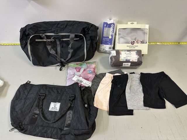 Lot 91-9735 - NEW BABY CRIB LINER, 2 NEW LUGGAGE AGE BAGS, 1 NEW MAIRO BACKGROUND, 1 NEW DOUBLE/ TWIN BLANKET, 1 P...