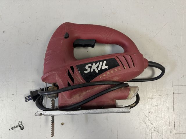 Lot 91-10107 - SKIL 4290 4.5A Corded Jigsaw