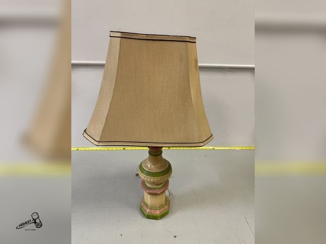 Lot 91-6426 - VINTAGE COLORFUL CERAMIC LAMP