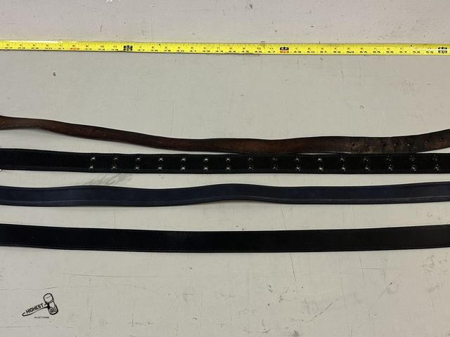 Lot 91-9687 - 1 BLACK LEATHER WRANGLER SIZE 36 , 1 TOMMY HILIFIGER BLUE LEATHER 36, 1 MEDIUM HOT TOPIC WITH MULTIP...