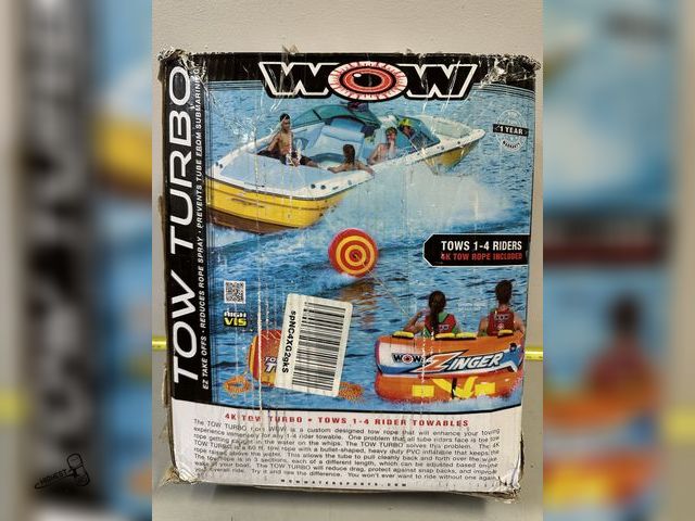 Lot 91-6615 - WOW TOW TURBO - 60FT 4K TOW ROPE SYSTEM - TOWS 1 TO 4 RIDER TUBES