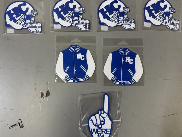 Lot 91-8329 - New HARPER CREEK BEAVERS SCRAP BOOK SUPPLIES