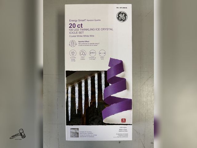 Lot 91-7245 - GE TWINKLING ICICLE LIGHTS - 100 TWINKLE LED LIGHTS - CONNECT UP TO 25 SETS - INDOOR &amp; OUTDOOR U...