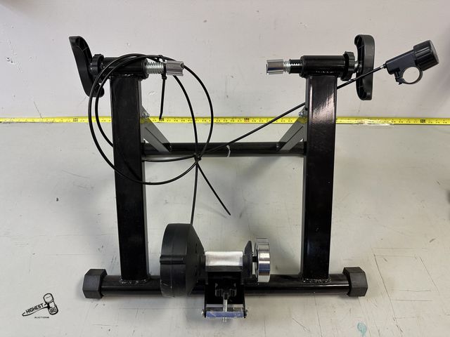 Lot 91-10404 - STEEL MAGNETIC INDOOR BIKE TRAINER STAND STAY IN SHAPE THIS WINTER WITH YOUR OWN BICYCLE