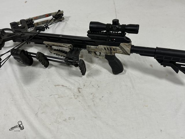 Lot 91-7768 - CENTER POINT CROSSBOWS SNIPER ELITE 370 WHISPER WITH CP ARROW HOLDER  4 X 32 CP SCOPE ADJUSTABLE STO...