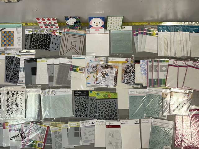 Lot 91-8389 - New 84 NEW PACKAGES OF ASSORTED STENCILS