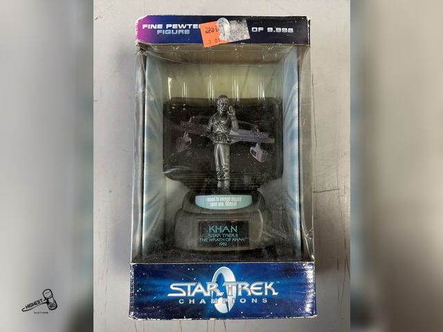 Lot 91-8979 - STAR TREK CHAMPIONS KHAN STAR TREK 2 THE RATH OF KHAN 1982 LIMITED ADDITION CERTIFICATE NO 6673 OF 9...