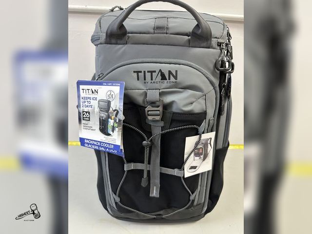 Lot 91-6934 - TITAN 26 CAN BACKPACK COOLER - 5 INSULATED COMPARTMENTS - SUPERFOAM HIGH PERFORMANCE INSULATION - UL...