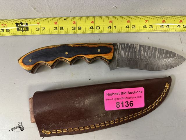 Lot 91-8136 - 9" DEMASCUS KNIFE WITH LEATHER CASE