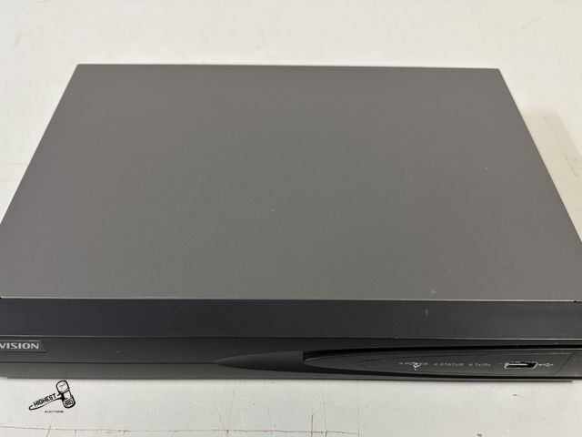 Lot 91-7772 - HIK VISION 4 CHANNEL VIDEO SYSTEM SECRITY HARD DRIVE