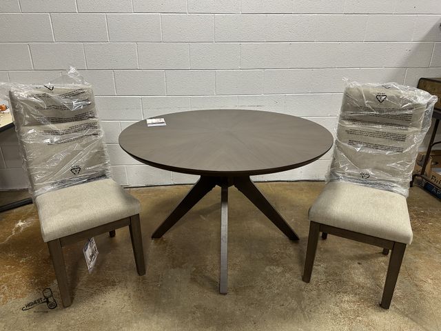 Lot 91-10429 - New 3 PIECE DINING SET - 2 PADDED CHAIRS - 1 48" ROUND TABLE