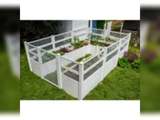 Lot 91-6526 - VITA 8' X 12' KEYHOLE GARDEN BED - PLANTS NOT INCLUDED - ENCLOSED GARDEN WITH BUILT IN COMPOSTING BA...
