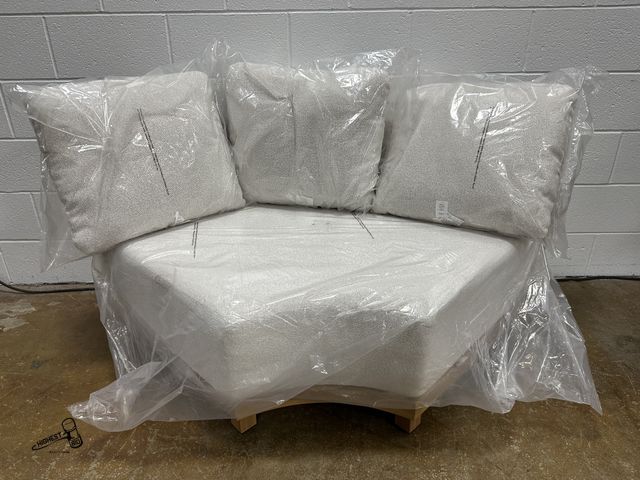 Lot 91-10430 - CORNER LOVESEAT NEW IN PACKAGE - MADE FOR OUTDOOR COULD USE INDOOR