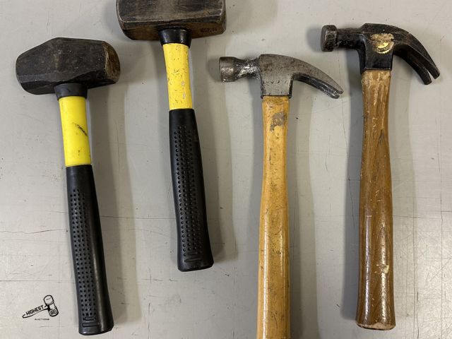 Lot 91-9017 - 4 HAMMERS 2 CLAW &amp; 3LB &amp; 4LB