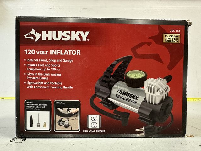 Lot 91-9015 - HUSKY 120 VOLT INFLATOR FOR WALL OUTLET COMES WITH ATTACHMENTS FOR SPORT BALLS AND RAFTS