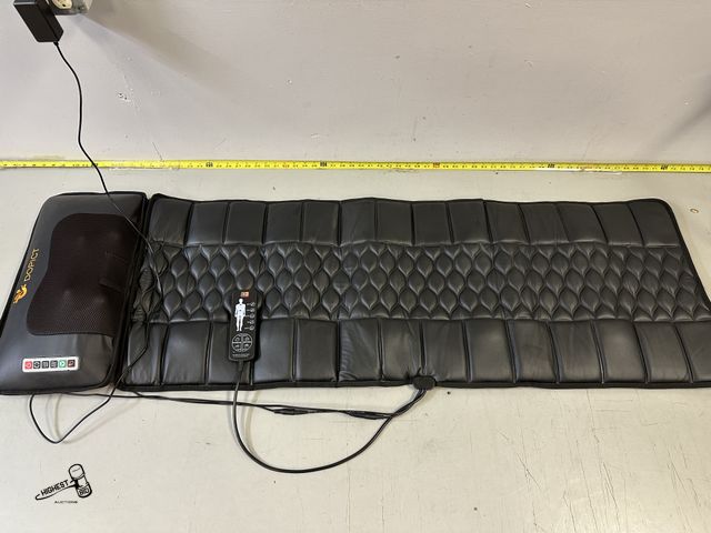 Lot 91-10191 - MSRP $160 DOPICT C-001 Full Body Massage Mat Vibration Heating 10 Motors 9 Speed Black