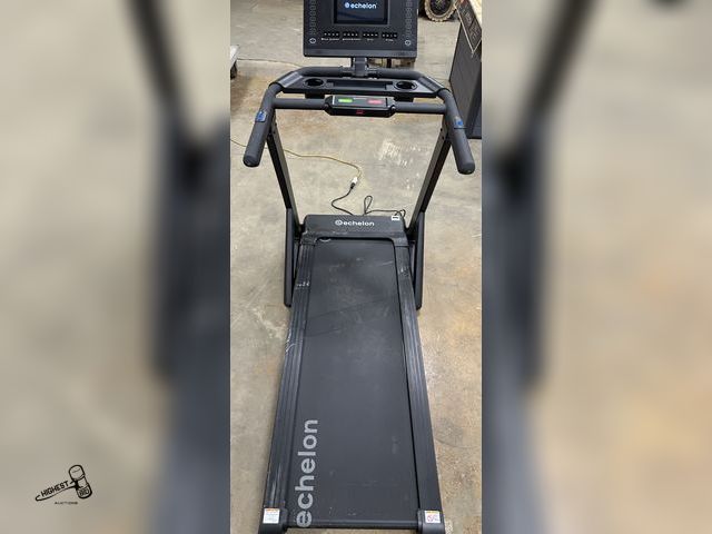 Lot 91-10496 - ECHELON STRIDE 4S TREADMILL - 10.1" TOUCHSCREEN - 12% INCLUDE AND MAX SPEED OF 12.4MPH - 20" X 60" C...