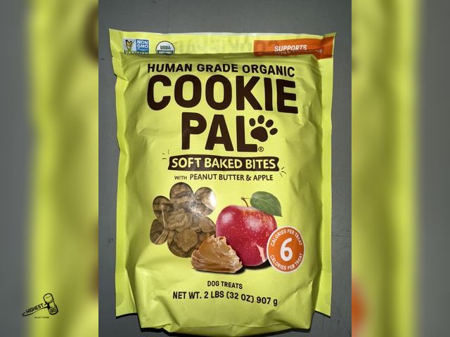 Lot 91-8487 - COOKIE PAL SOFT BAKED BITES WITH PEANUT BUTTER &amp; APPLE DOG TREATS - HUMAN GRADE ORGANIC - 2 LB B...