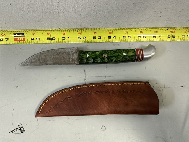 Lot 91-8996 - 8 1/2" DAMASCUS KNIVE WITH LEATHER CASE
