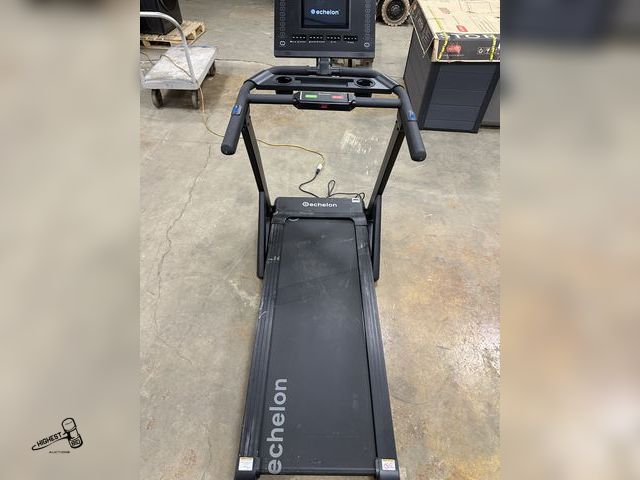 Lot 91-7032 - ECHELON STRIDE 4S TREADMILL - 10.1" TOUCHSCREEN - 12% INCLUDE AND MAX SPEED OF 12.4MPH - 20" X 60" C...