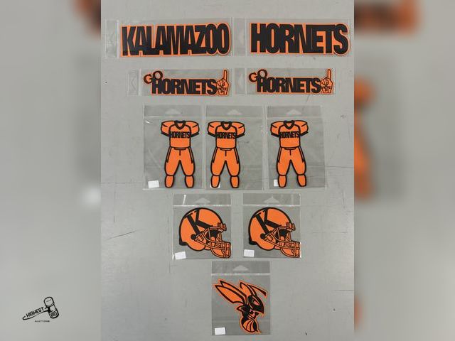 Lot 91-8335 - New KALAMAZOO HORNETS SCRAP BOOK SUPPLIES