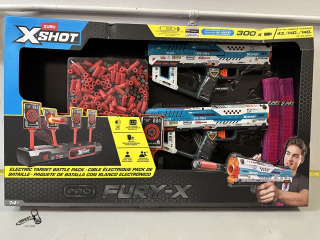 Lot 91-8593 - ZURU XSHOT PRO FURY-X - ELECTRONTIC TARGET BATTLE PACK - INCLUDES 2 GUNS WITH CLIPS &amp; BULLETS - ...