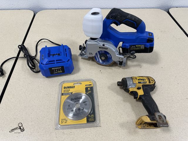 Lot 91-7124 - KOBALT BRUSHLESS 24V WET TILE SAW WITH CHARGER AND BATTERY AND A DEWALT 20V IMPACT DRIVER (TOOL ONLY...