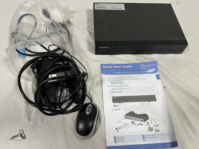 Lot 91-7675 - SAMSUNG SDR-C75300N DIGITAL VIDEO RECORDER 16 CHANNEL SECURITY SETUP WITH BOOKLETS, POWER CORDS, &am...