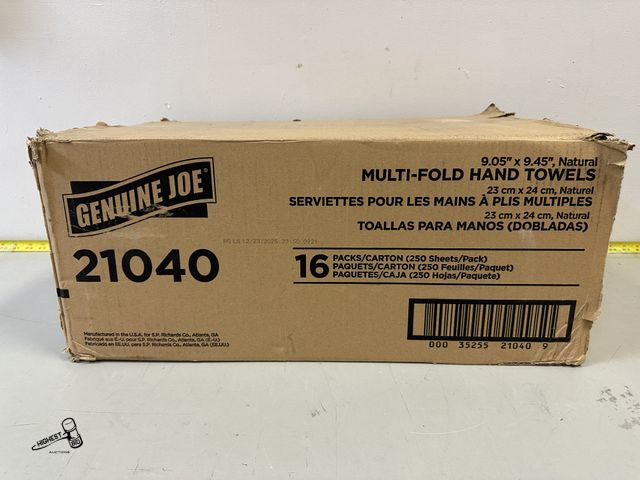 Lot 91-9426 - GENUINE JOE 21040 MULTI-FOLD HAND TOWELS 16 PACKS/CARTON 250 SHEETS PER ACK 4,000 TOTAL